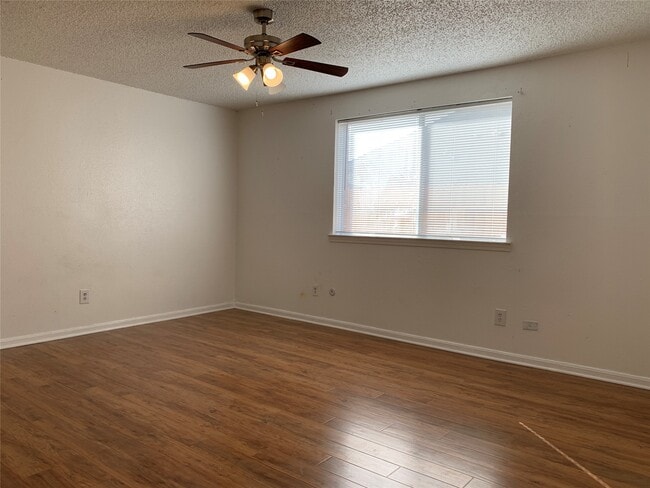Building Photo - 7026 Rockergate Dr