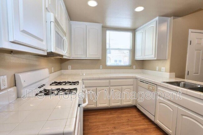 Building Photo - 4800 Westlake Pkwy