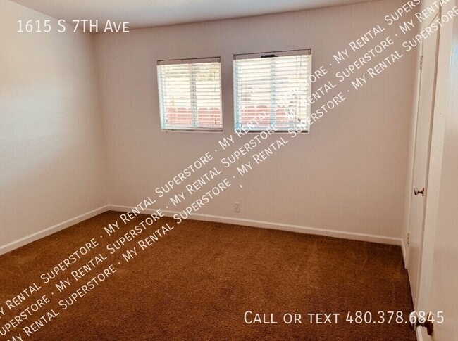 Building Photo - 1615 S 7th Ave