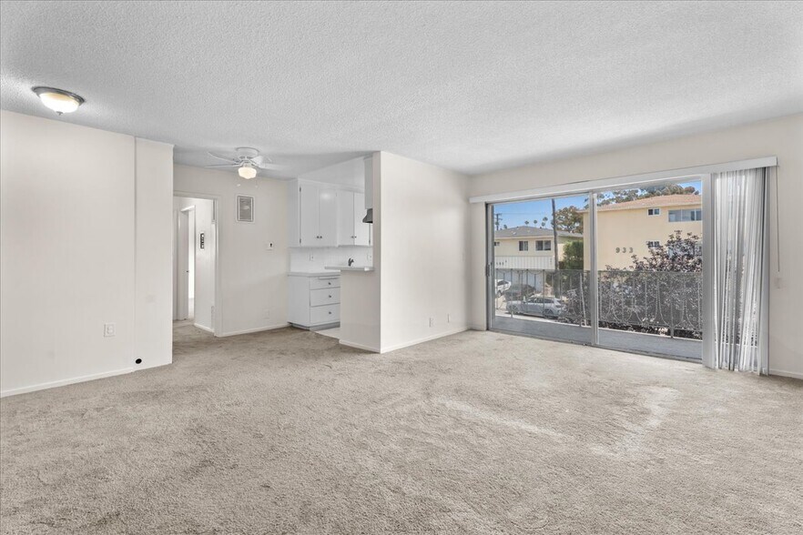 Primary Photo - 934 6th St