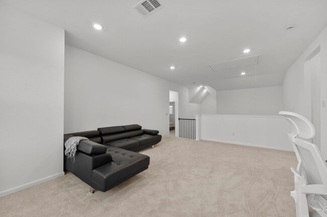 Building Photo - 3704 Field Coast Ln