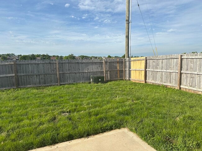Building Photo - 2605 Hailey Rose Way