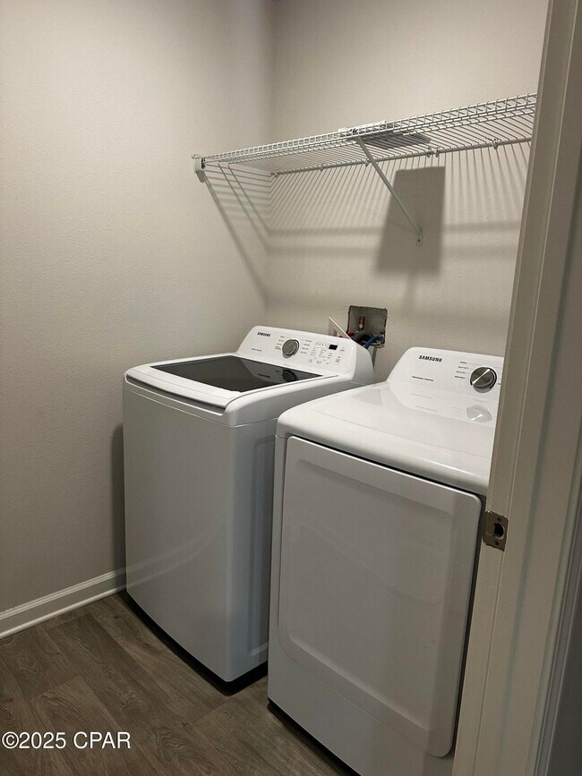 Building Photo - 537 Albert Meadow Ln