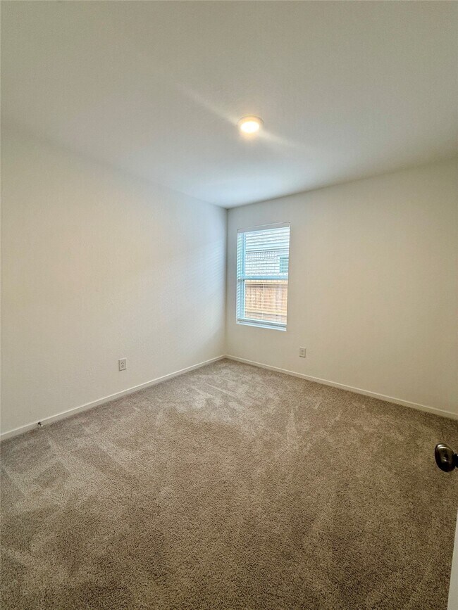 Building Photo - 28730 Texas Plns Dr