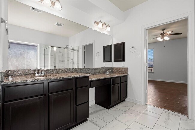 Building Photo - 10126 N Whimbrel Cir