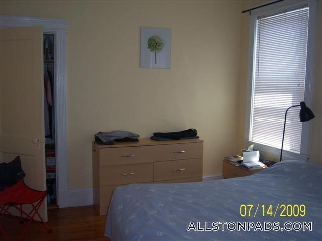 Building Photo - 215 Harvard Ave