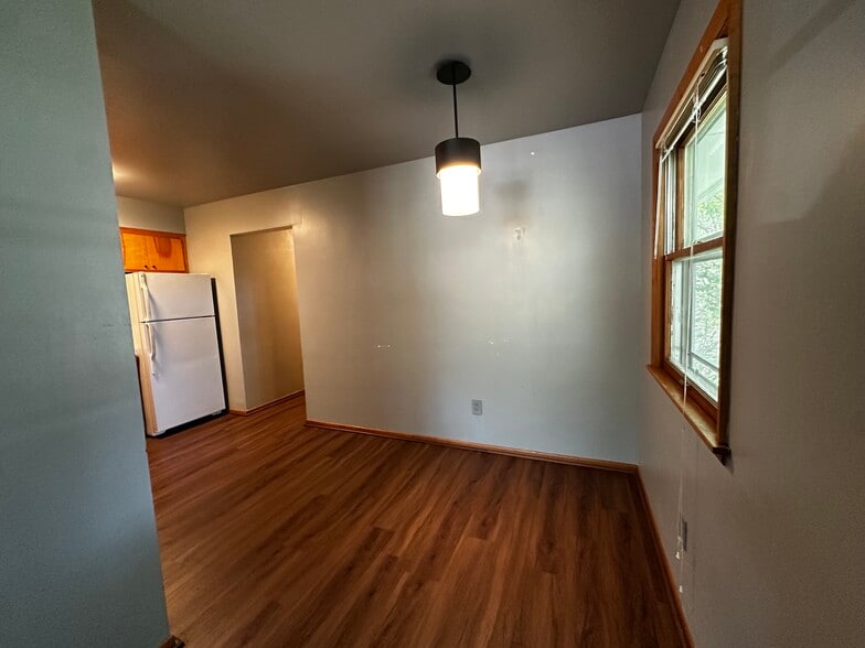 Building Photo - 1325 Fair Street