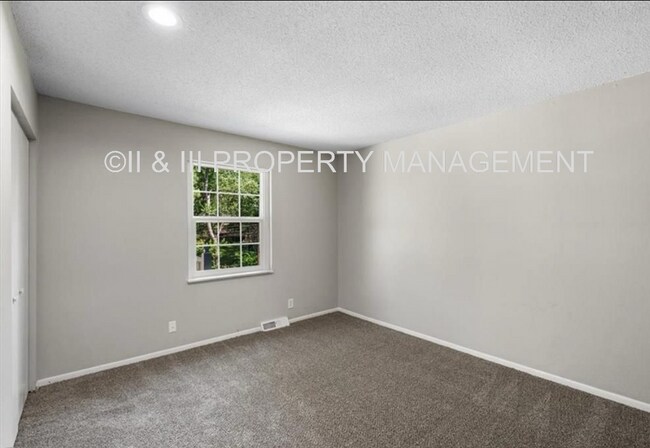 Building Photo - 9406 W 83rd St
