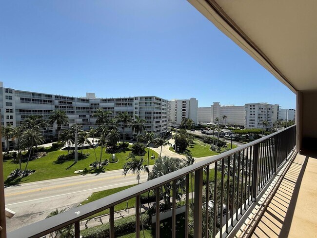 Building Photo - 3545 S Ocean Blvd