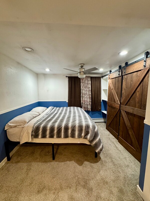 Building Photo - 12831 Brandon St