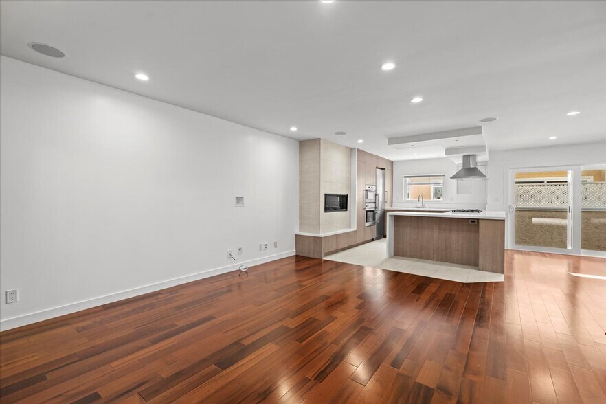 Building Photo - 1238 18th St