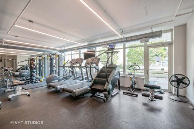 Building Photo - 909 W Washington Blvd