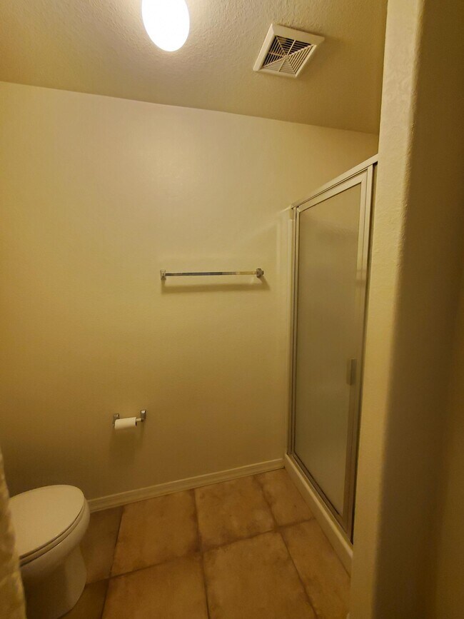 Building Photo - 4211 E Wading Pond Dr