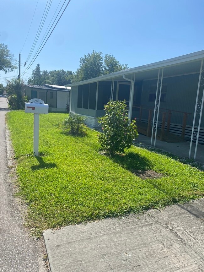 Building Photo - owner will finance
