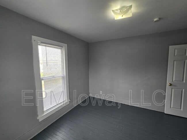 Building Photo - 216 Courtland St