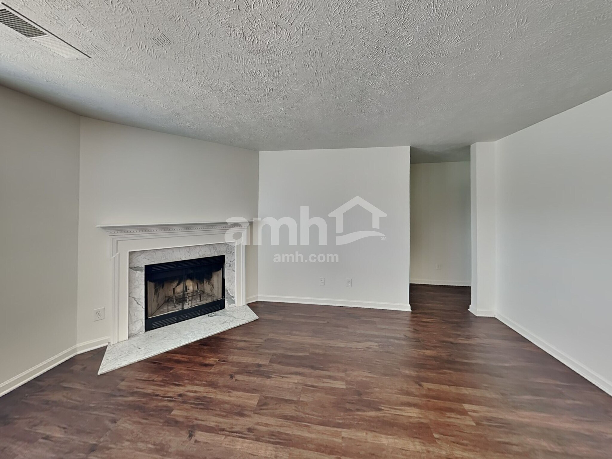 Building Photo - 2874 Meadow Point