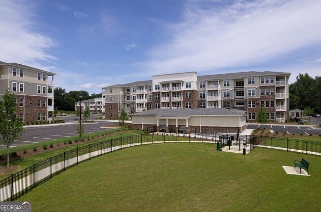 Building Photo - 4270 Phil Niekro Pkwy