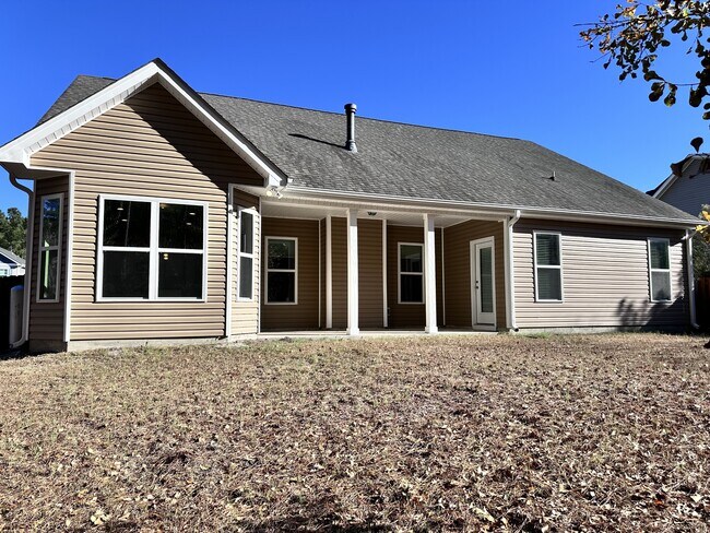 Building Photo - 413 Belhaven Ct