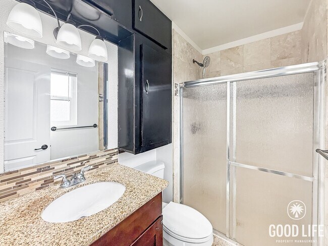 Building Photo - Upgraded 3BR/2BA Home with Garage, Driveway & Large Backyard – Paradise Hills!