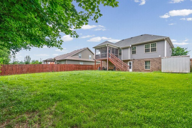 Building Photo - 771 Banister Dr