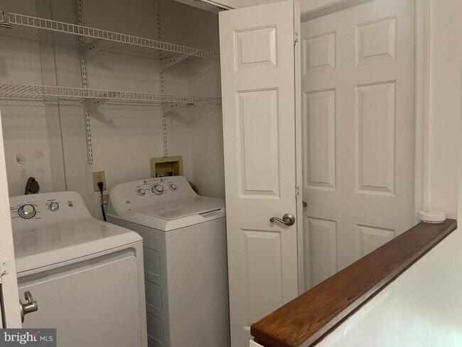 Building Photo - 154 Trotters Lea Ln