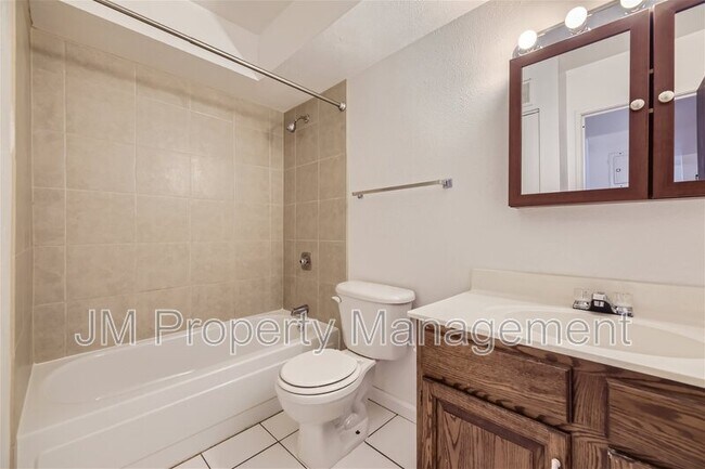 Building Photo - 5995 W Hampden Ave