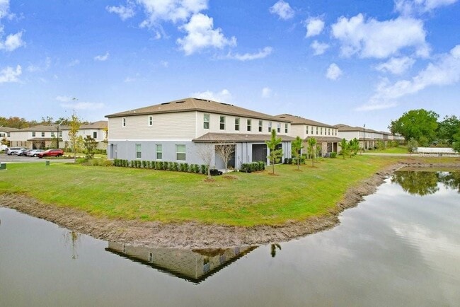 Building Photo - 6024 Shiner St