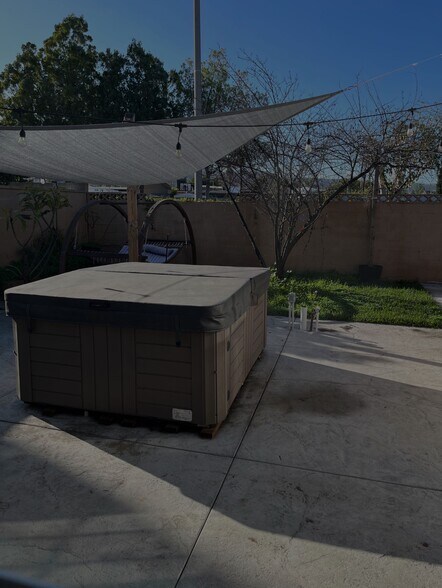 Building Photo - 1733 Lancewood Ave