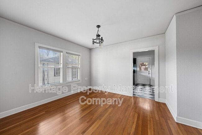 Building Photo - 109 W Norwood Ct