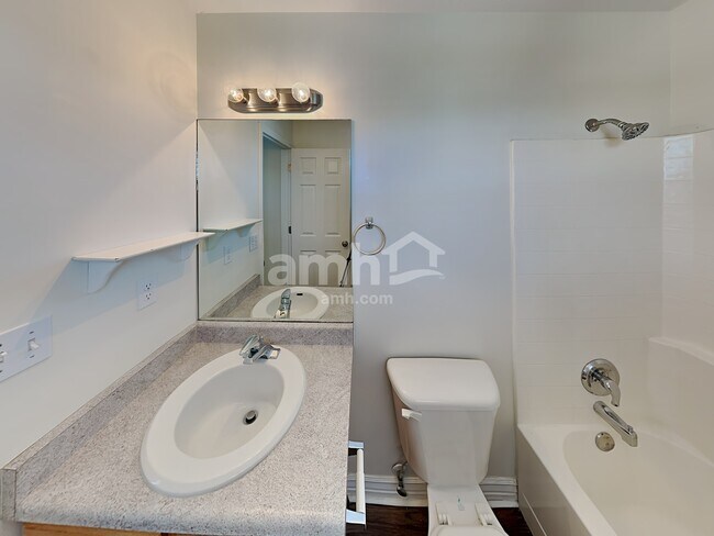 Building Photo - 2862 W 2175 S