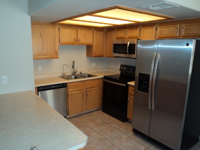 Building Photo - 811 Mesquite Springs Dr