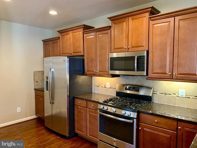 Building Photo - 42602 Hardage Terrace