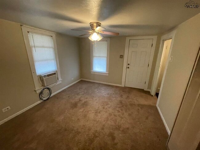 Building Photo - 1523 Speedway Ave