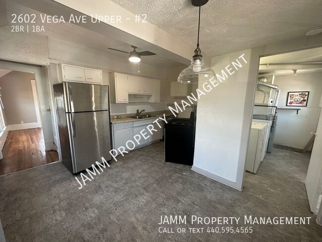 Building Photo - Tremont: 2-Bedroom 1-Bathroom Apartment PR...