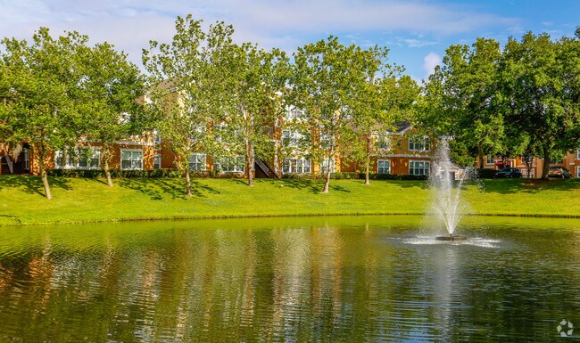 Building Photo - Vetra West