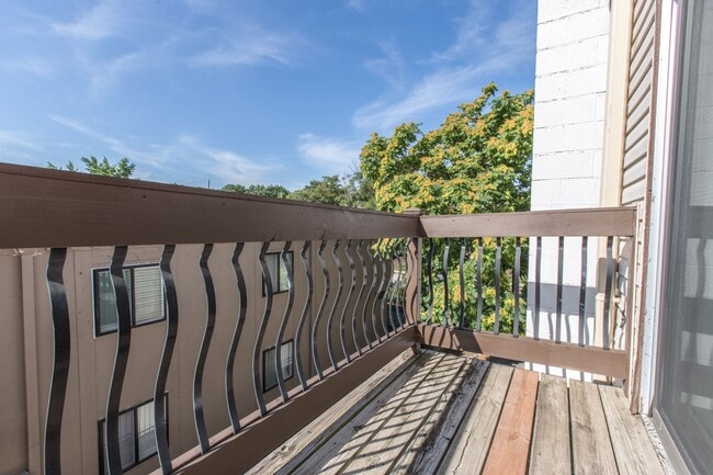 Floorplan - ROANOKE VILLAS