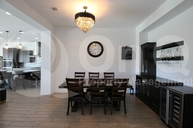 Building Photo - 8523 W Palo Verde Dr