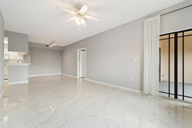 Building Photo - 2917 Tuscany Ct