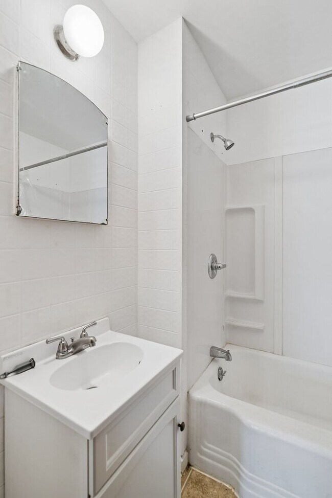 Building Photo - 3236 A St