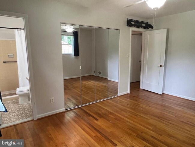Building Photo - 8711 Braeburn Dr