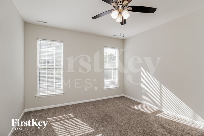 Building Photo - 4017 Eastford Court