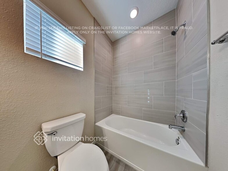 Building Photo - 7991 Thyme Trl