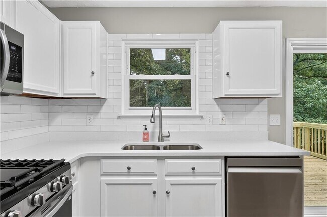 Building Photo - 4554 Darrowby Dr