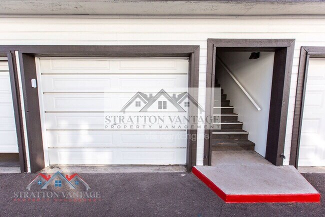 Building Photo - 20 S Buena Vista Ave