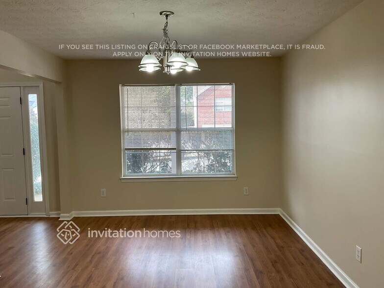 Building Photo - 331 Silver Springs Dr