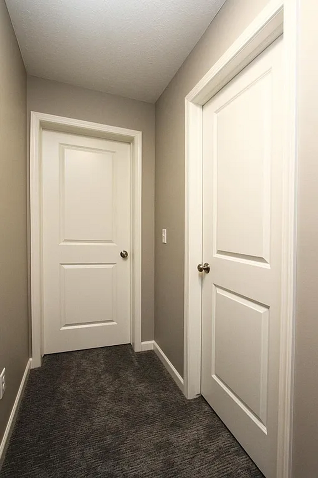 Building Photo - 5 Bedroom and 3 Bathroom House available J...