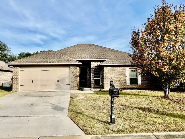 Primary Photo - 4596 Hermosa Rd