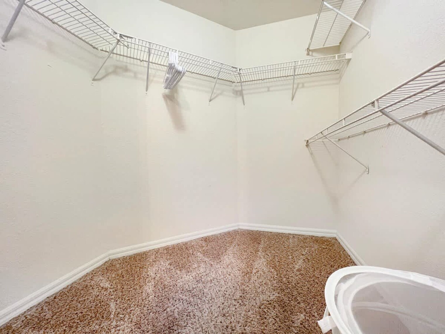 Building Photo - 9919 Montague St