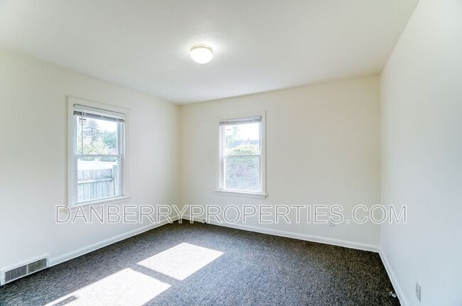 Building Photo - 919 Brookley Blvd