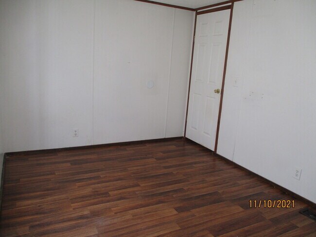 Building Photo - 133 Cypress Ln